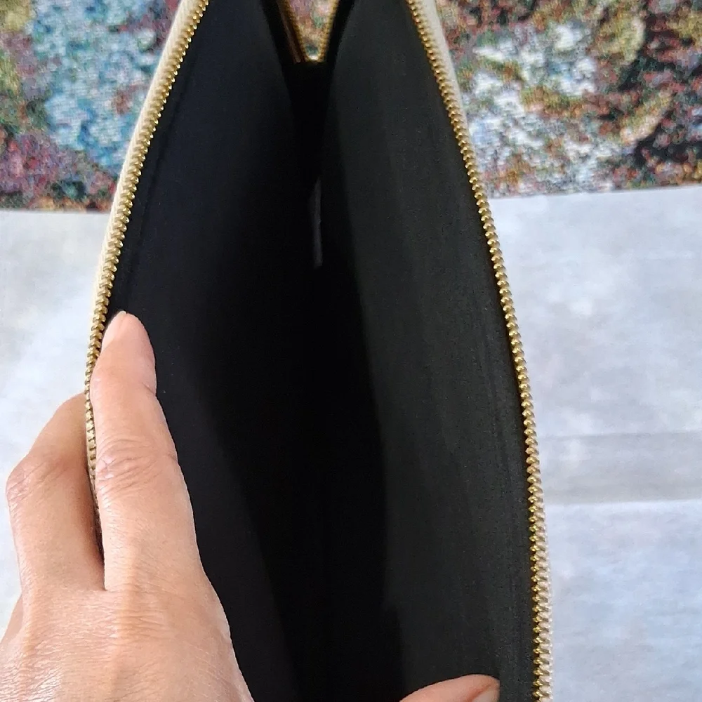 Kate Spad Gold Tablet Sleeve Sleek Design